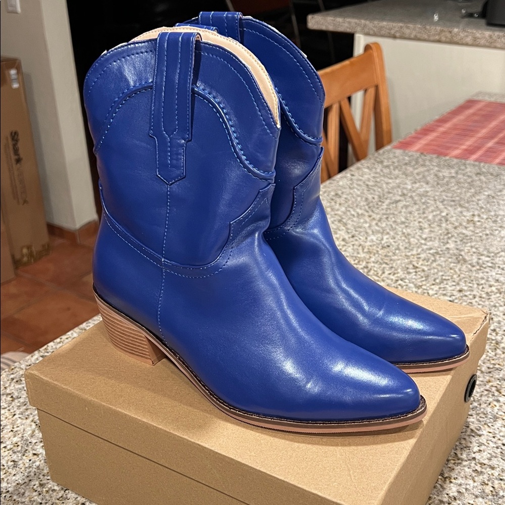 Ankle Boots Pointed toe Low Stacked Heel Cowgirl Booties Retro Slouch 2”